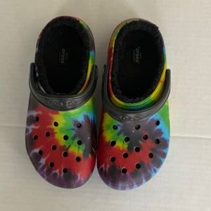Fleece lined Tie Dyed Crocks size 8/9